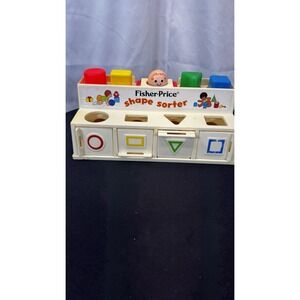 Vintage 1974 Fisher Price Shape Sorter Block Activity Center Educational 412 USA